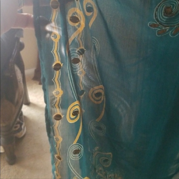 Chico’s size large green Embellished poncho cover up beautiful Like new - Picture 6 of 7